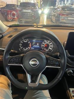 نیسان ئەلتیما